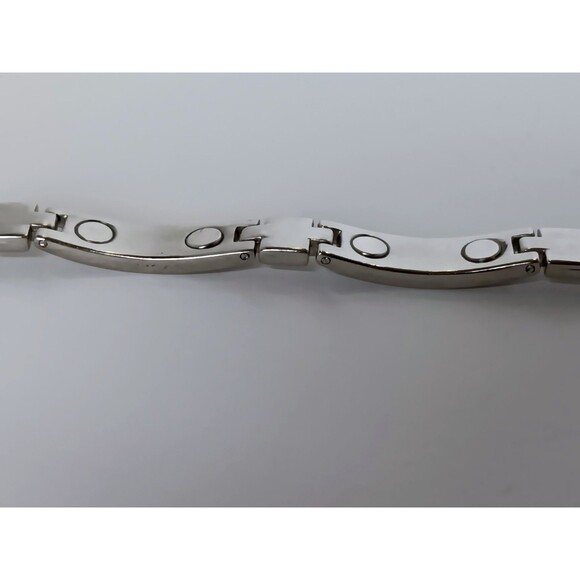 Unisex Silvertone Magnetic Therapy Bracelet 8 in - Picture 7 of 9